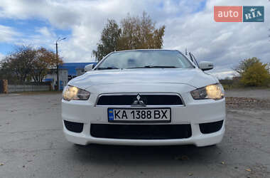 Mitsubishi Lancer 2015