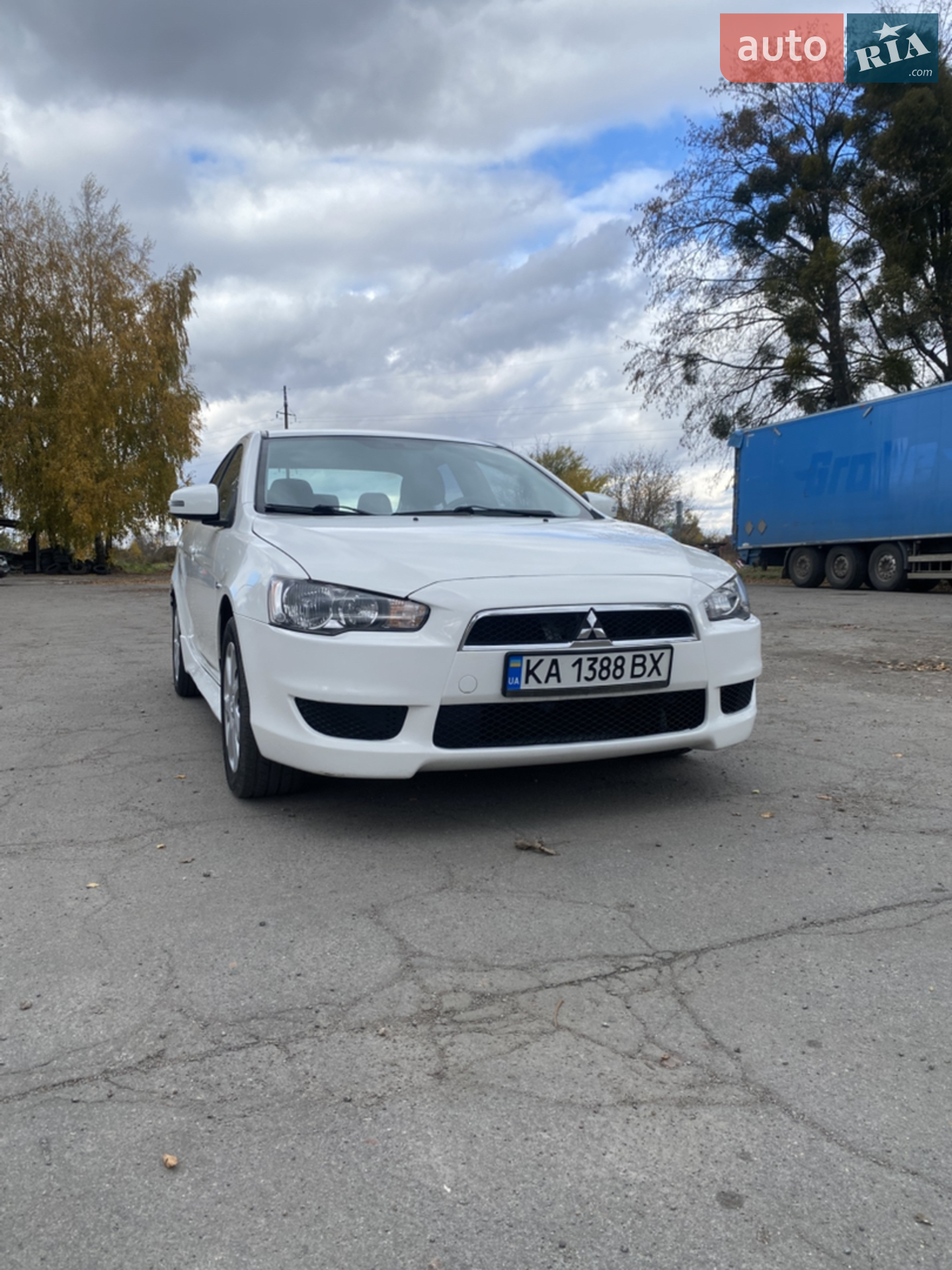 2015 Mitsubishi Lancer - фото 1