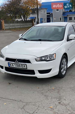 Седан Mitsubishi Lancer 2015 в 