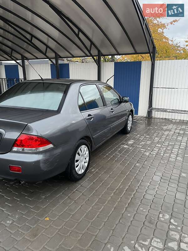 Седан Mitsubishi Lancer 2007 в Чемерівцях