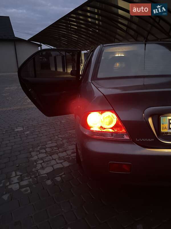 Седан Mitsubishi Lancer 2007 в Чемерівцях