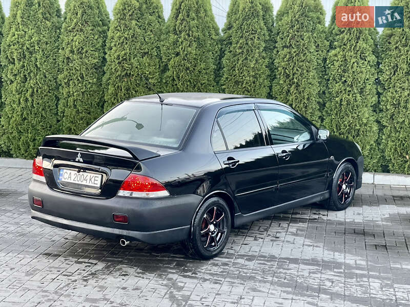 Седан Mitsubishi Lancer 2005 в Черкассах