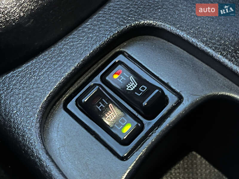 Седан Mitsubishi Lancer 2005 в Черкассах