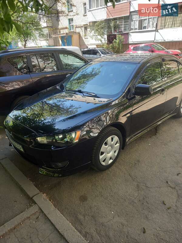 Седан Mitsubishi Lancer 2011 в Кропивницком