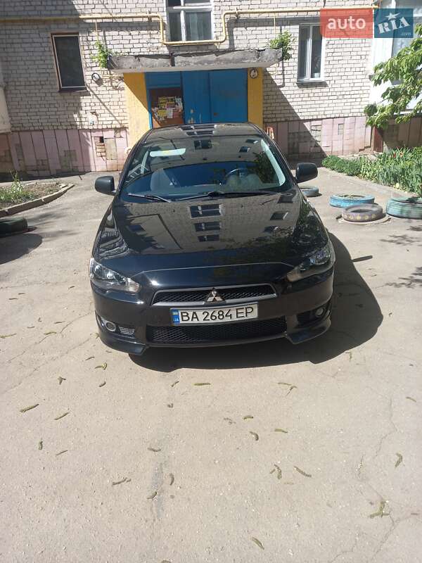 Седан Mitsubishi Lancer 2011 в Кропивницком