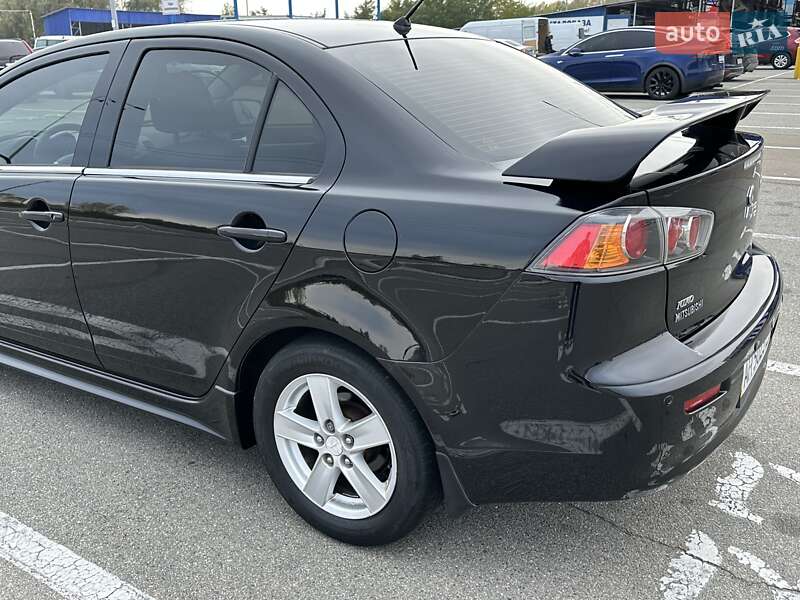 Седан Mitsubishi Lancer 2008 в Києві фото 8 Седан Mitsubishi Lancer 2008 в Києві