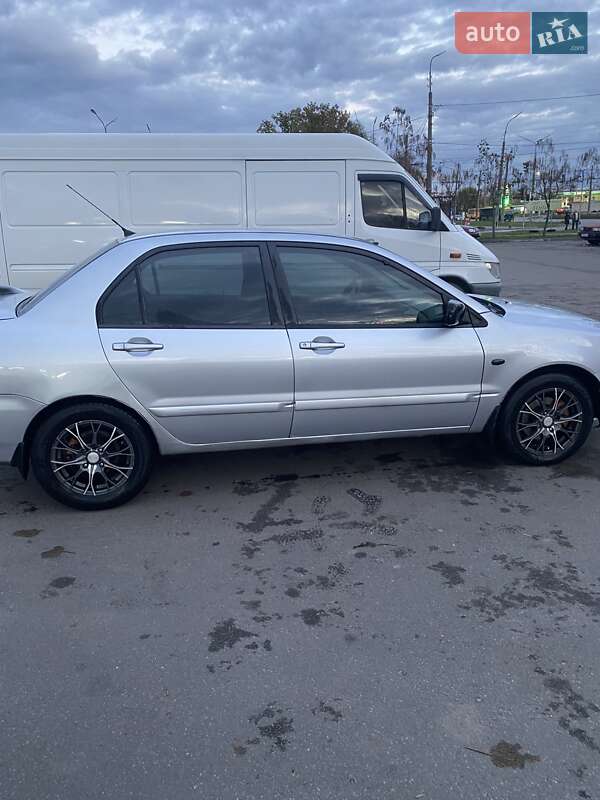 Седан Mitsubishi Lancer 2003 в Белой Церкви