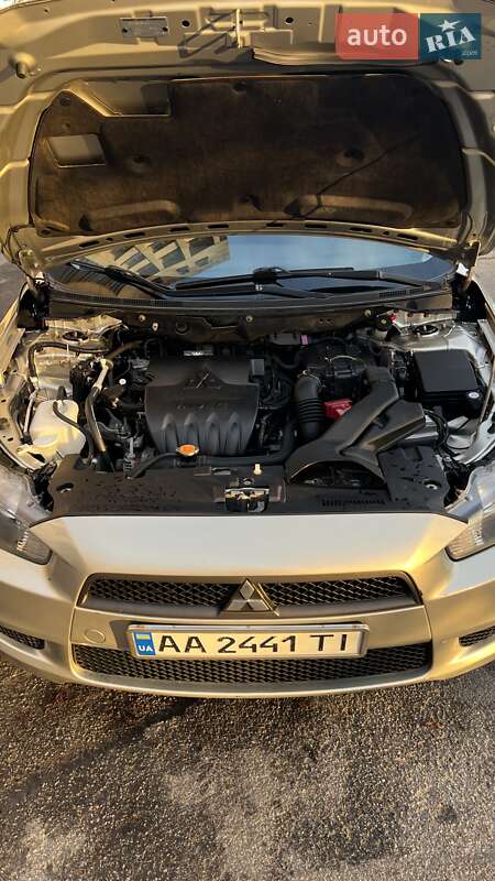 Седан Mitsubishi Lancer 2008 в Києві фото 7 Седан Mitsubishi Lancer 2008 в Києві