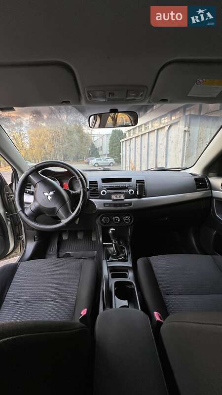 Седан Mitsubishi Lancer 2008 в Києві фото 12 Седан Mitsubishi Lancer 2008 в Києві