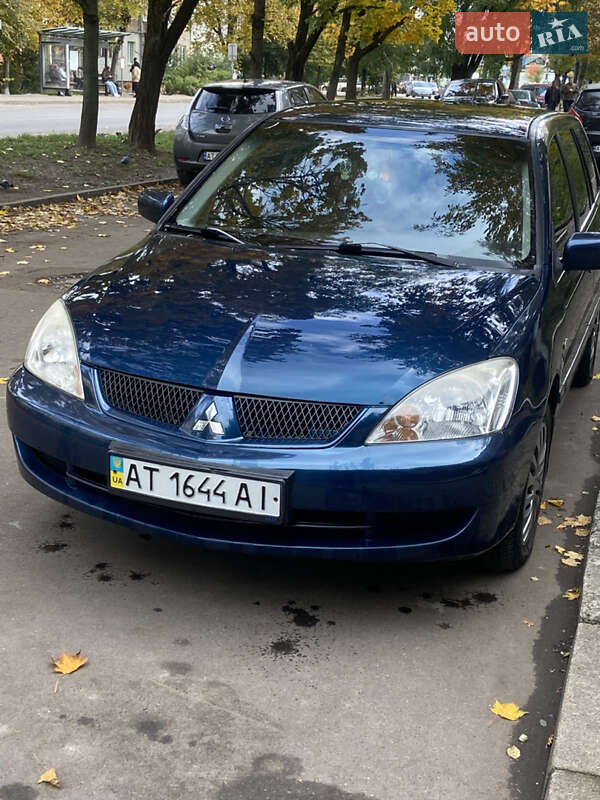 Универсал Mitsubishi Lancer 2004 в Ивано-Франковске