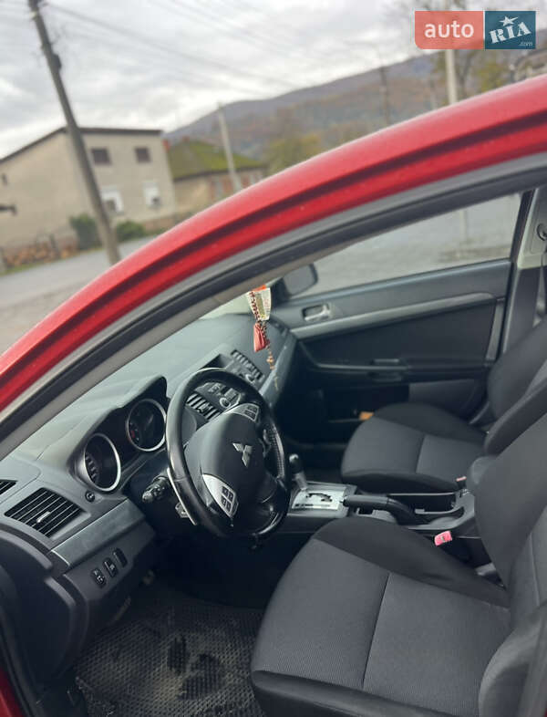 Седан Mitsubishi Lancer 2008 в Перечине