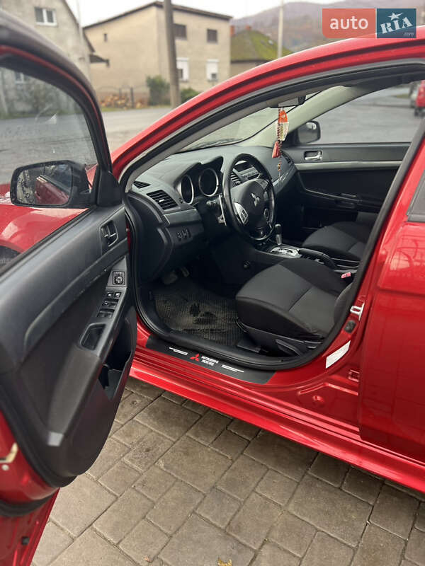 Седан Mitsubishi Lancer 2008 в Перечине