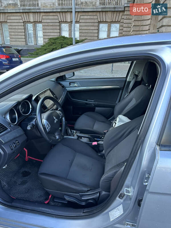 Седан Mitsubishi Lancer 2007 в Запорожье