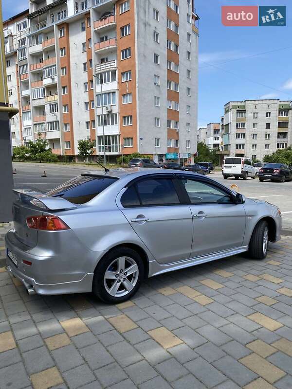 Седан Mitsubishi Lancer 2009 в Турці