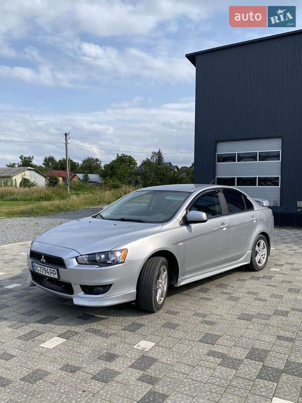 Седан Mitsubishi Lancer 2009 в Турці