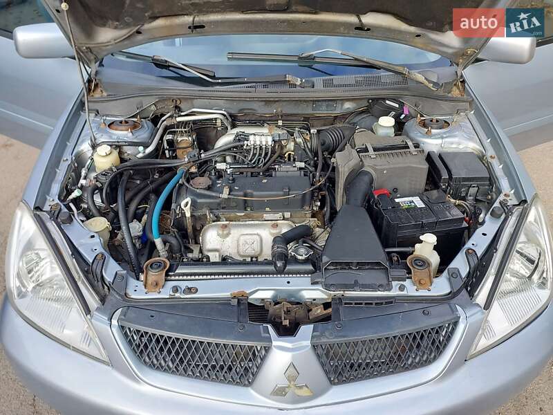 Седан Mitsubishi Lancer 2006 в Києві