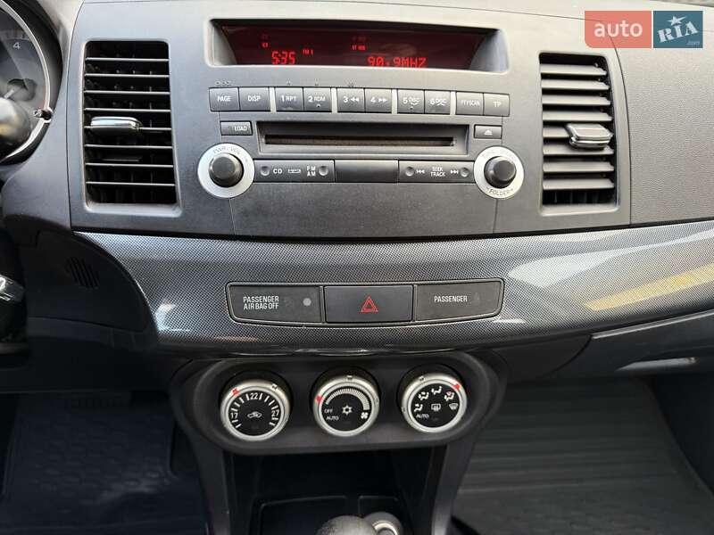 Седан Mitsubishi Lancer 2008 в Виннице фото 37 Седан Mitsubishi Lancer 2008 в Виннице