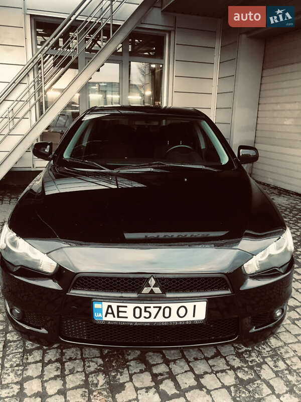 Седан Mitsubishi Lancer 2008 в Днепре