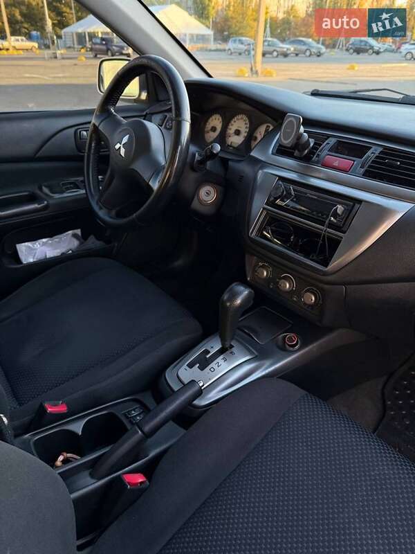 Седан Mitsubishi Lancer 2007 в Одессе