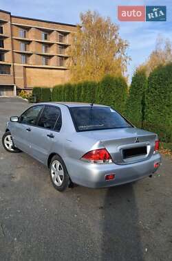 Седан Mitsubishi Lancer 2005 в Хмельницком