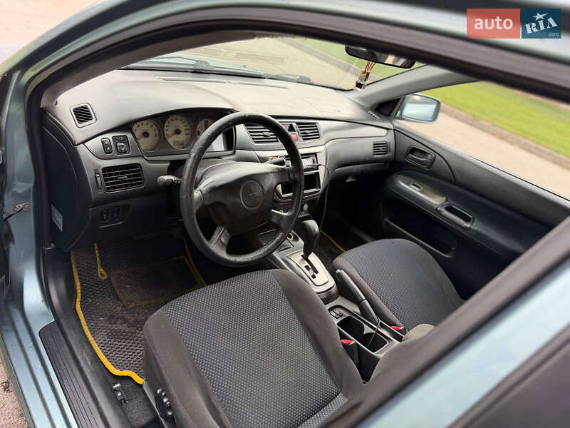 Седан Mitsubishi Lancer 2006 в Запоріжжі