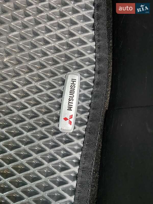 Седан Mitsubishi Lancer 2014 в Днепре фото 12 Седан Mitsubishi Lancer 2014 в Днепре