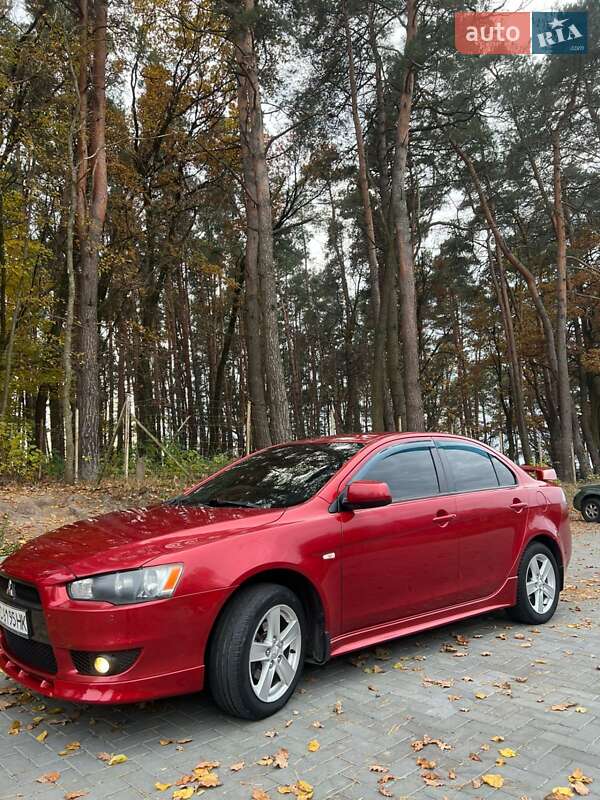 Седан Mitsubishi Lancer 2008 в Луцке