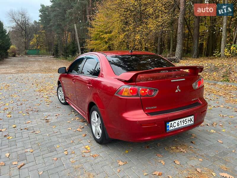 Седан Mitsubishi Lancer 2008 в Луцке
