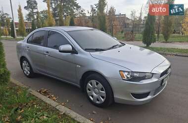 Седан Mitsubishi Lancer 2008 в Киеве