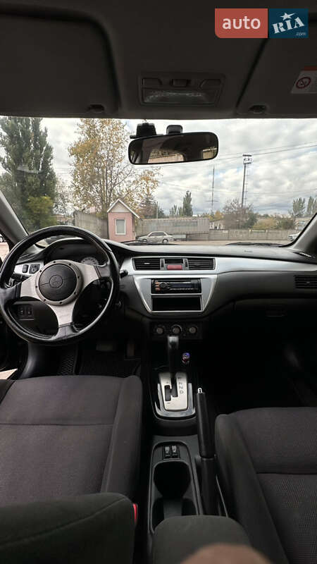 Седан Mitsubishi Lancer 2007 в Кривом Роге фото 9 Седан Mitsubishi Lancer 2007 в Кривом Роге