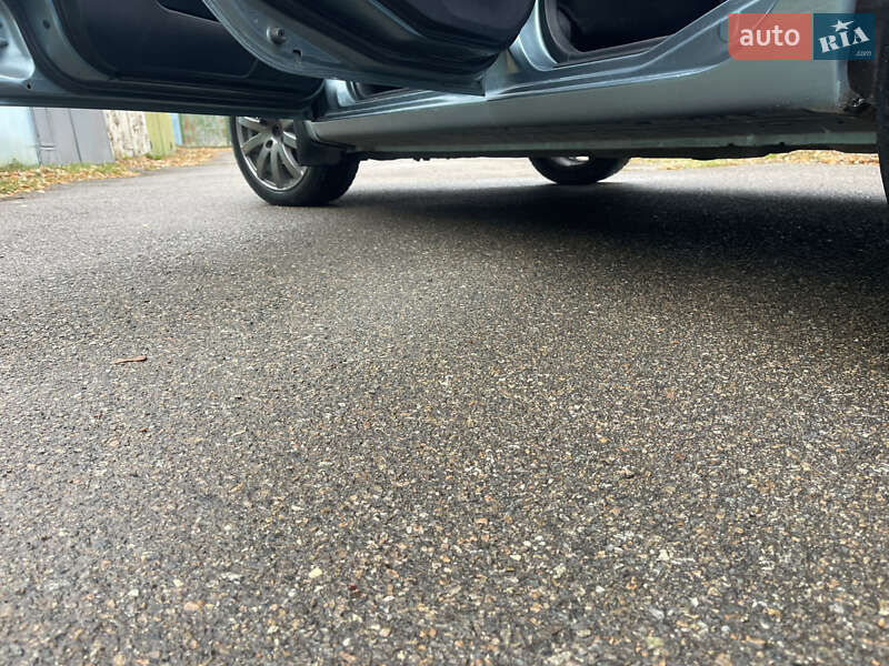 Седан Mitsubishi Lancer 2007 в Киеве фото 11 Седан Mitsubishi Lancer 2007 в Киеве