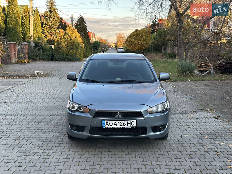 Седан Mitsubishi Lancer 2009 в Ужгороді фото 2 Седан Mitsubishi Lancer 2009 в Ужгороді
