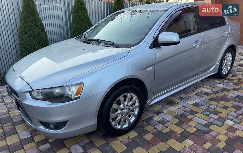 Седан Mitsubishi Lancer 2008 в Ужгороде