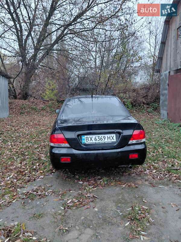 Седан Mitsubishi Lancer 2005 в Хмельницком фото 9 Седан Mitsubishi Lancer 2005 в Хмельницком
