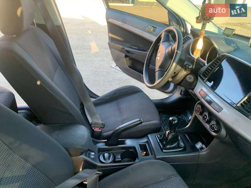 Седан Mitsubishi Lancer 2008 в Хмельницком