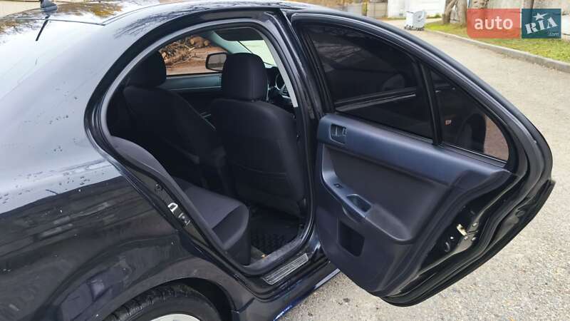 Седан Mitsubishi Lancer 2007 в Харькове