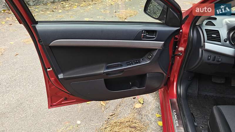 Седан Mitsubishi Lancer 2007 в Києві фото 25 Седан Mitsubishi Lancer 2007 в Києві