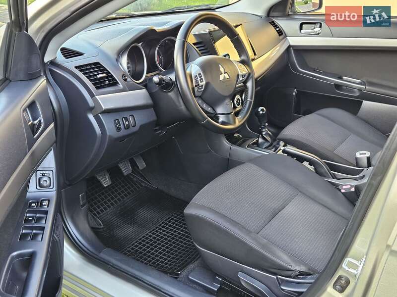 Седан Mitsubishi Lancer 2007 в Бориславе фото 44 Седан Mitsubishi Lancer 2007 в Бориславе