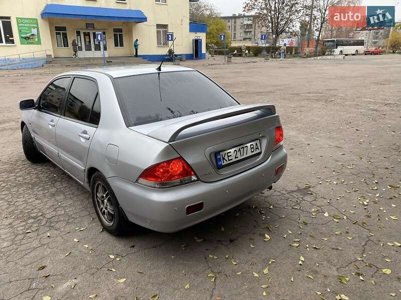 Седан Mitsubishi Lancer 2007 в Каменском фото 2 Седан Mitsubishi Lancer 2007 в Каменском