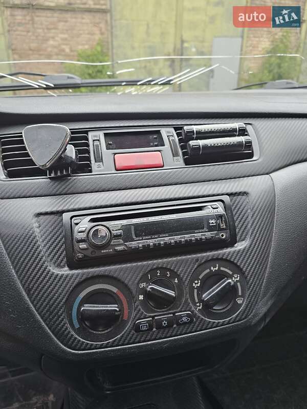 Седан Mitsubishi Lancer 2008 в Киеве фото 14 Седан Mitsubishi Lancer 2008 в Киеве