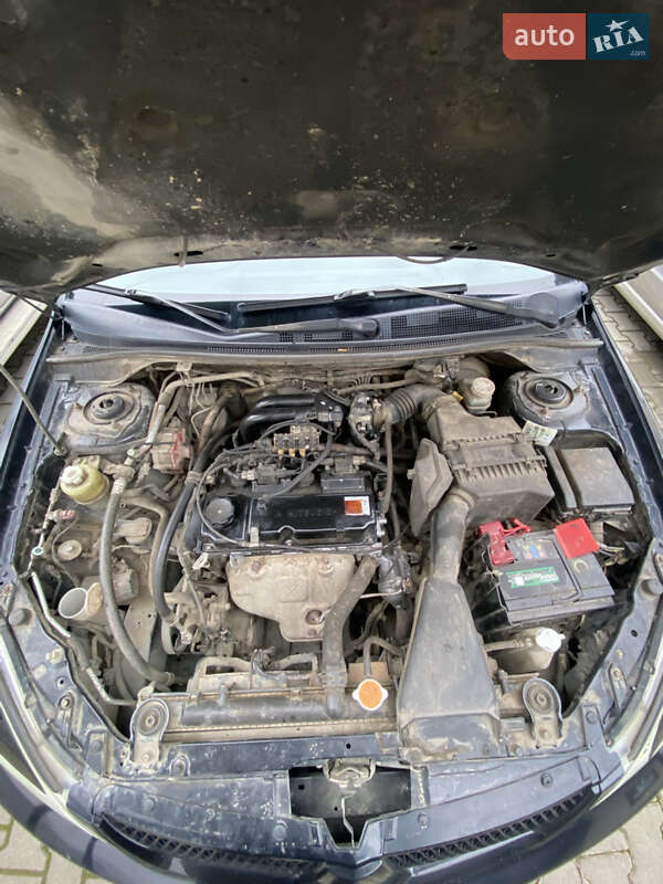 Седан Mitsubishi Lancer 2009 в Новоселице фото 16 Седан Mitsubishi Lancer 2009 в Новоселице