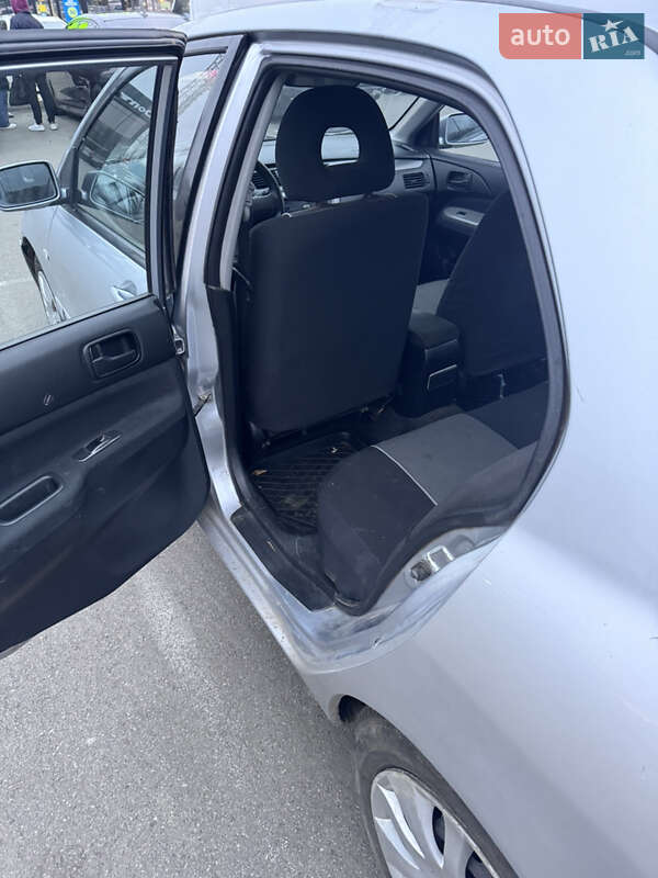 Седан Mitsubishi Lancer 2008 в Киеве