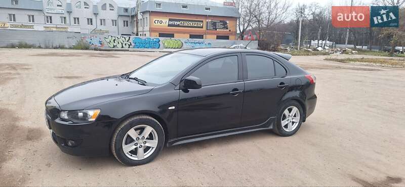Хетчбек Mitsubishi Lancer 2009 в Тернополі фото 3 Хетчбек Mitsubishi Lancer 2009 в Тернополі