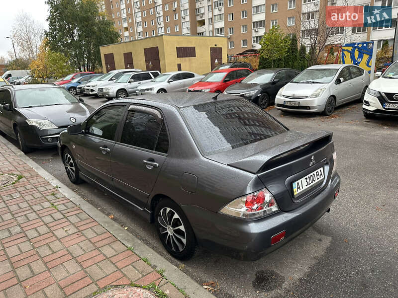 Седан Mitsubishi Lancer 2007 в Києві
