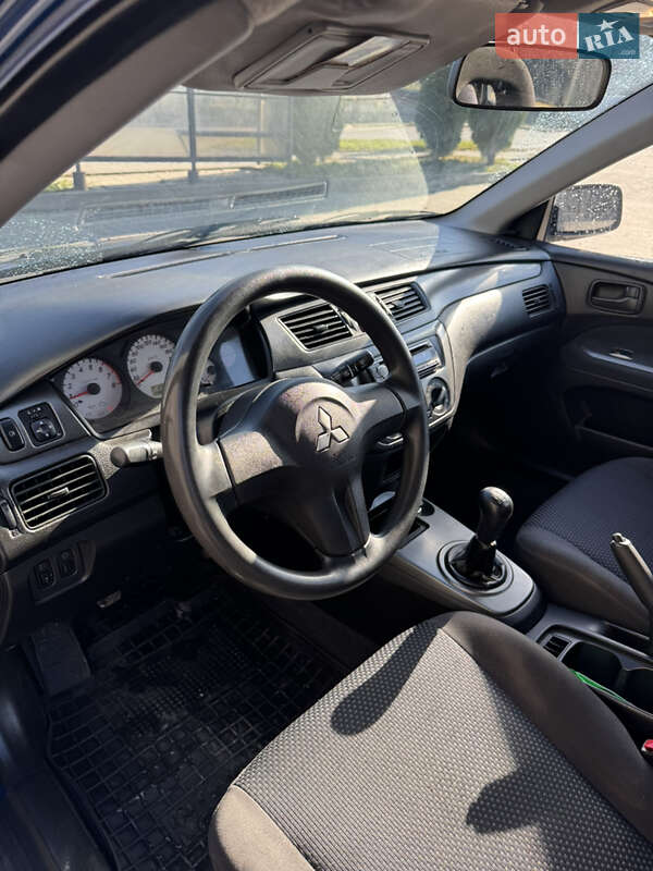 Седан Mitsubishi Lancer 2006 в Івано-Франківську