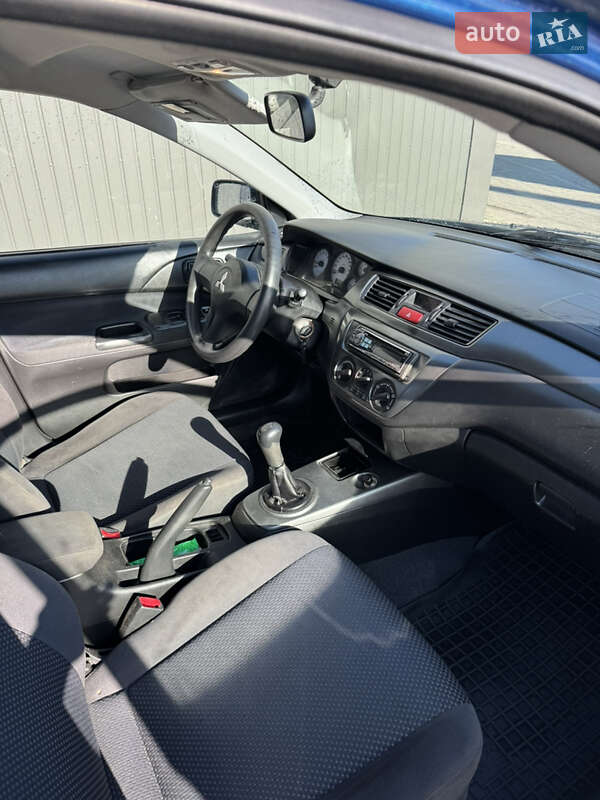 Седан Mitsubishi Lancer 2006 в Івано-Франківську