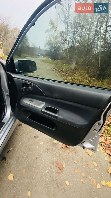 Седан Mitsubishi Lancer 2006 в Львові