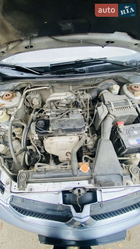 Седан Mitsubishi Lancer 2006 в Львові