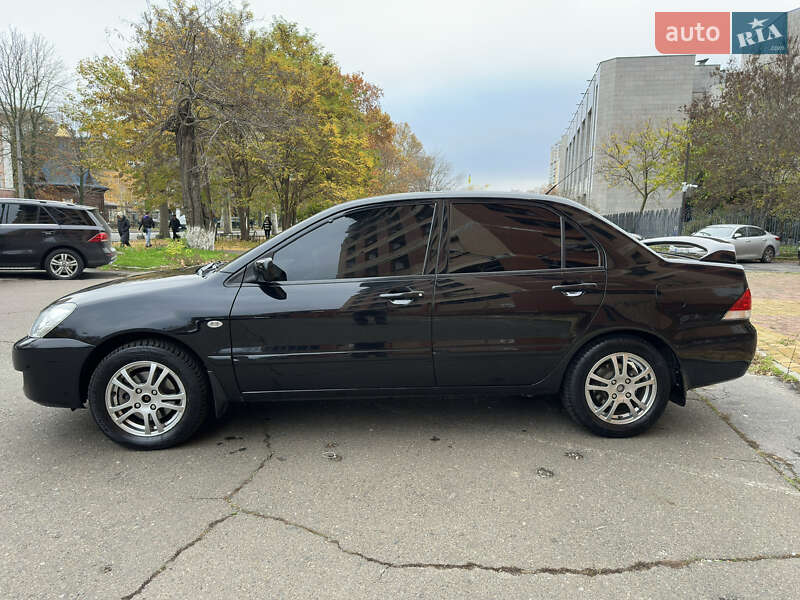 Седан Mitsubishi Lancer 2007 в Одессе