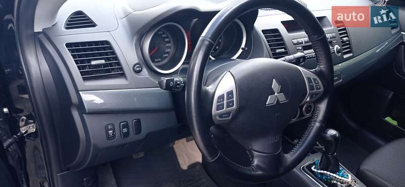 Хетчбек Mitsubishi Lancer 2008 в Львові фото 25 Хетчбек Mitsubishi Lancer 2008 в Львові